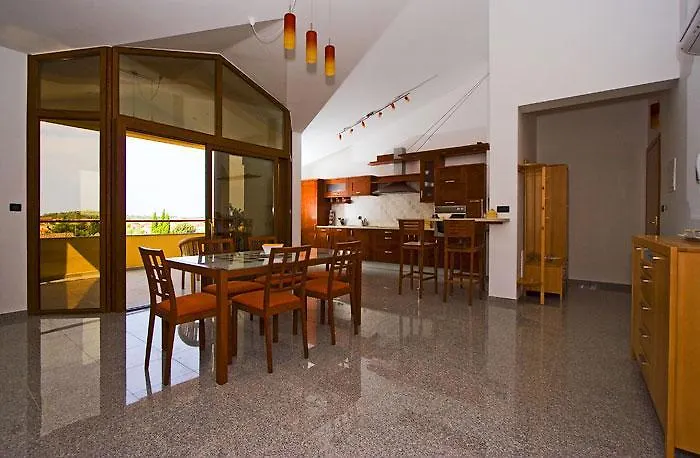 Apartments Ana Wellness S Rovinj Croatia